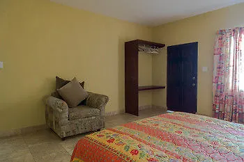 مونتيغو باي Rosehall Deluxe Hotel فندق مبيت وإفطار مونتيغو باي