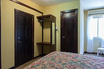 مونتيغو باي Rosehall Deluxe Hotel 2*, مونتيغو باي جامايكا