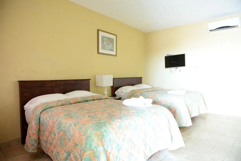 مونتيغو باي Rosehall Deluxe Hotel فندق مبيت وإفطار
